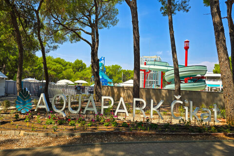 Čikat Resort*** - aquapark, Mali Lošinj, ostrov Lošinj, Chorvatsko