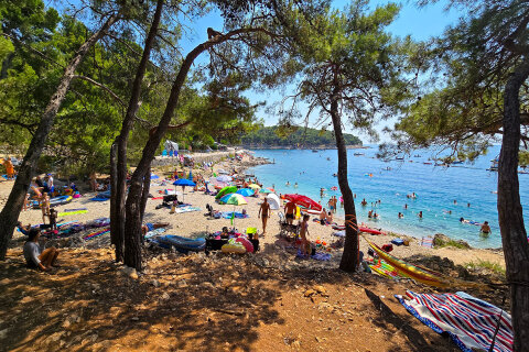 Čikat Resort*** - pláž Čikat, Mali Lošinj, ostrov Lošinj, Chorvatsko