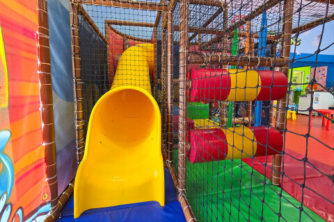 Čikat Resort*** - vnitřní herna, Mali Lošinj, ostrov Lošinj, Chorvatsko