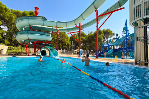 Čikat Resort*** - tobogány v aquaparku, Mali Lošinj, ostrov Lošinj, Chorvatsko
