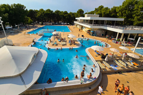Čikat Resort*** - aquapark, Mali Lošinj, ostrov Lošinj, Chorvatsko