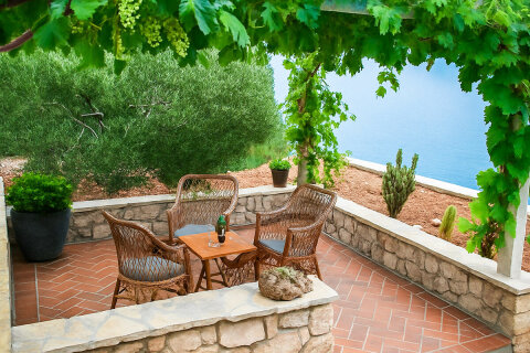 Prázdninový dům Tišina - spodní patro, severní zátoky ostrova Hvar, Chorvatsko