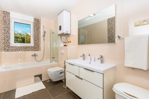 A1 - apartmány Crystal, Podstrana, Chorvatsko