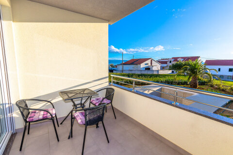 A2 - apartmány Crystal, Podstrana, Chorvatsko