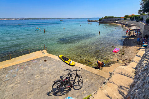 Apartmán Kornelija - písečná pláž Južna plaža 250 m od domu, Tkon, ostrov Pašman, Chorvatsko