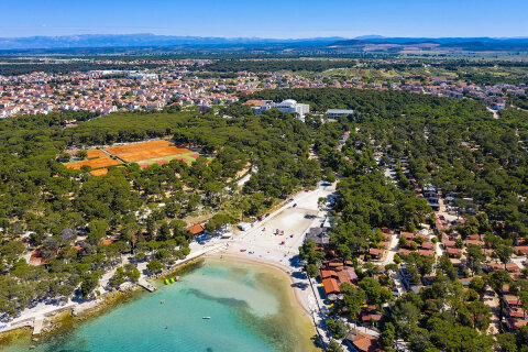 All Inclusive Hotel Adria**** - pláž Slanica 400 m od hotelu, Biograd na Moru, Chorvatsko