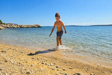 Mandre - nejbližší pláž pro domy Ivica, Sandra, ostrov Pag, Chorvatsko