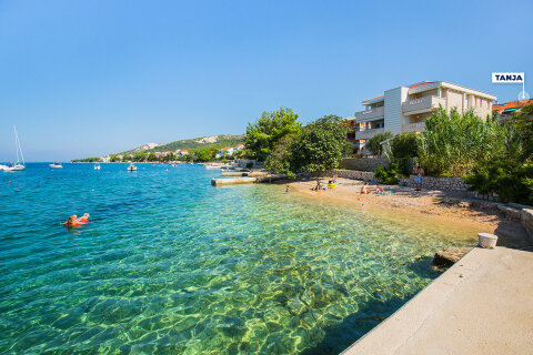 Apartmány Tanja - písčitooblázková pláž 60 m od domu, Stará Novalja, ostrov Pag, Chorvatsko