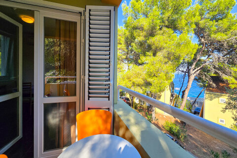 A - Resort Zelena Punta, Kukljica, ostrov Ugljan, Chorvatsko