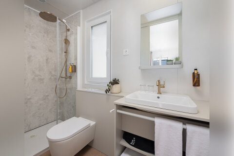 Glamping Escape s vířivkou pro 2–3 osoby, Pinadria Resort, Baška Voda, Makarská riviéra, Chorvatsko