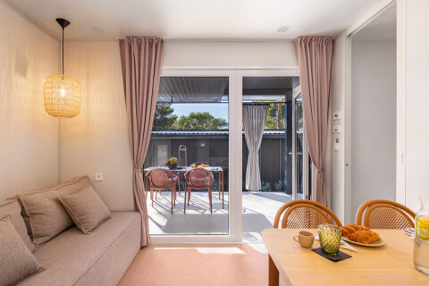 Premium Escape s vířivkou pro 4–5 osob, Pinadria Resort, Baška Voda, Makarská riviéra, Chorvatsko