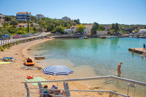 Prázdninový dům Harmonie - oblázková pláž 80 m od domu, Jakišnica, ostrov Pag, Chorvatsko
