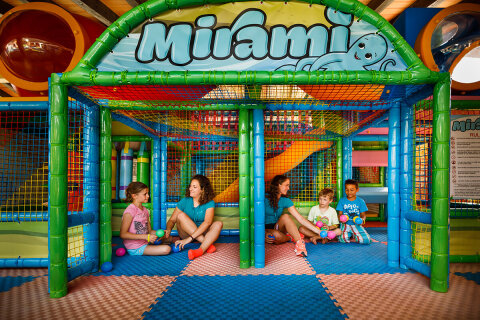 Aminess Maravea Resort**** - animační programy, Novigrad - Cittanova, Istrie, Chorvatsko