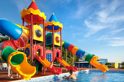 Aminess Maravea Resort**** - vodní atrakce, Novigrad - Cittanova, Istrie, Chorvatsko