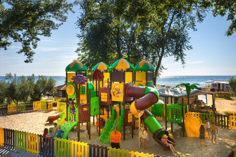 Aminess Maravea Resort**** - dětské hřiště, Novigrad - Cittanova, Istrie, Chorvatsko