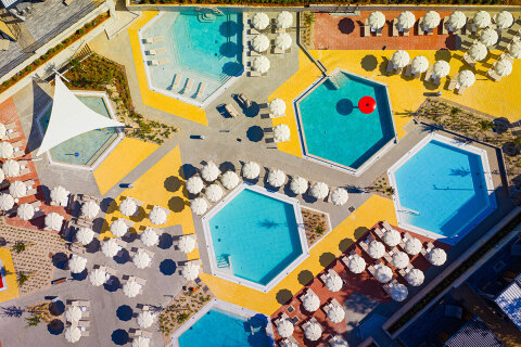 Aminess Atea Camping Resort***** - bazénový komplex, Njivice, ostrov Krk, Chorvatsko