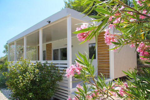 Resort Jezera Lovišća - mobilhome Premium, ostrov Murter, Chorvatsko