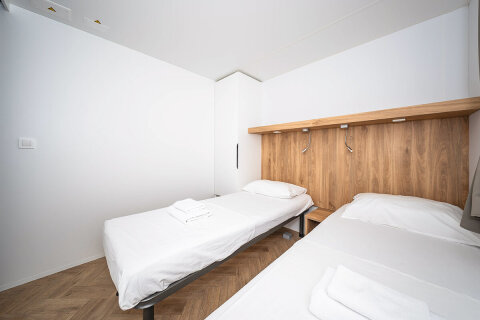 Resort Jezera Lovišća - mobilhome Premium, ostrov Murter, Chorvatsko