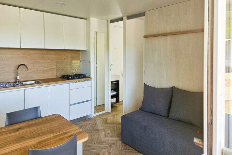 Resort Jezera Lovišća - mobilhome Premium, ostrov Murter, Chorvatsko