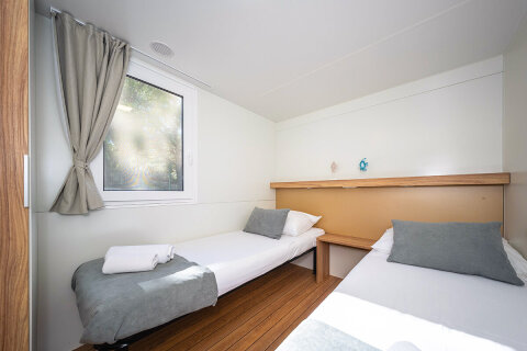 Resort Jezera Lovišća - mobilhome Comfort, ostrov Murter, Chorvatsko