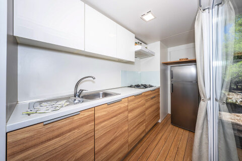 Resort Jezera Lovišća - mobilhome Comfort, ostrov Murter, Chorvatsko