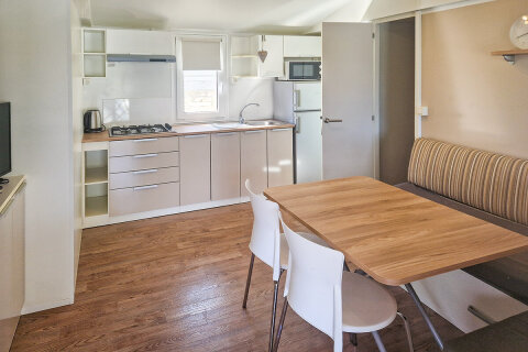 Resort Jezera Lovišća - mobilhome Comfort, ostrov Murter, Chorvatsko