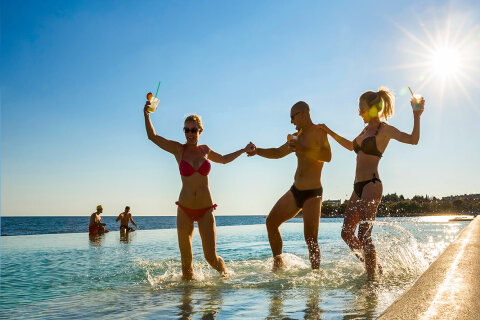 Aminess Laguna Maradiso Hotel*** - přílivový bazén Punto Mare, Novigrad - Cittanova, Istrie, Chorvatsko