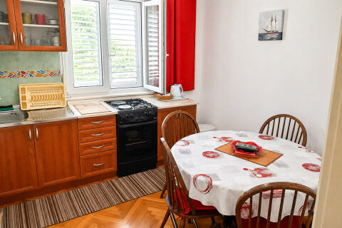 A2 - apartmány Aria, Tučepi, Makarská riviéra, Chorvatsko