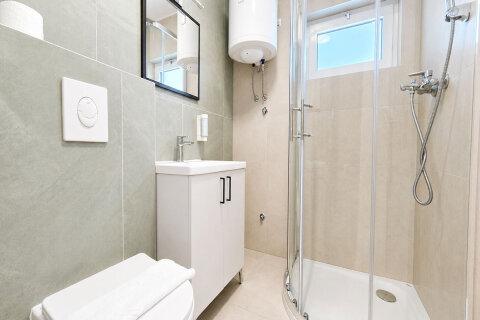 Superior Apartmán pro 2–4 osoby, Holiday Village Sagitta***, Lokva Rogoznica, Omišská riviéra, Chorvatsko
