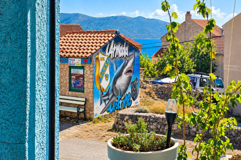 Ustrine, ostrov Cres, Chorvatsko