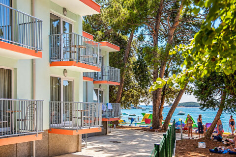 Apartmány Centinera***