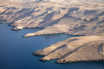 Chorvatsko, ostrov Pag, Velebitský kanál