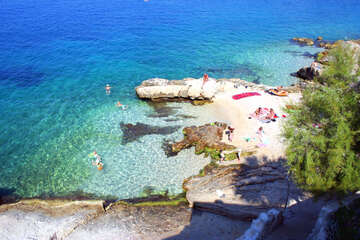 Apartmány Paško: apartmán A2 pre 4-5 osôb, <br />
1. poschodie