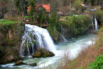 Chorvatsko, Slunj vodopády